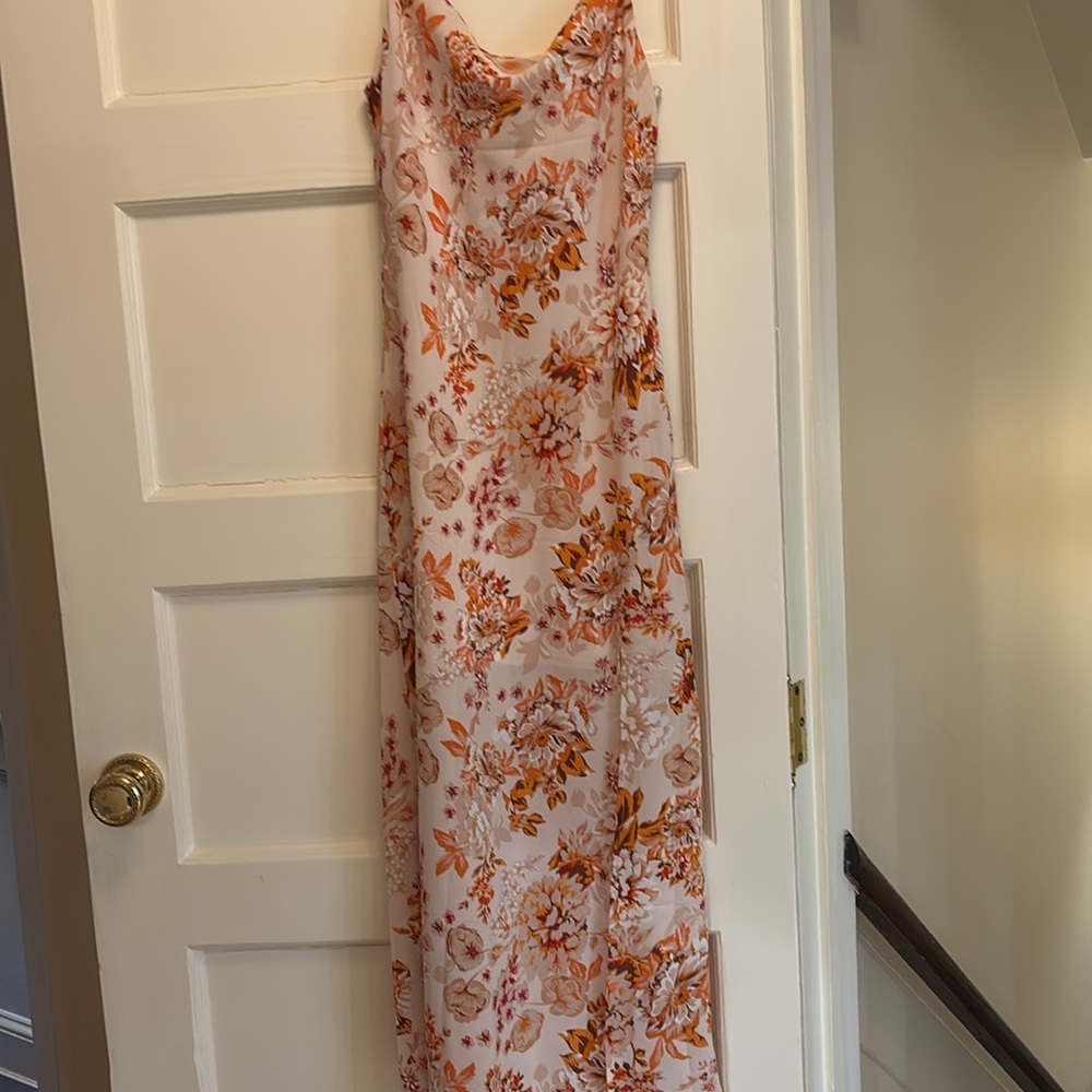 Yelena Floral Dress from Petal and Pup - Picture 4 of 12